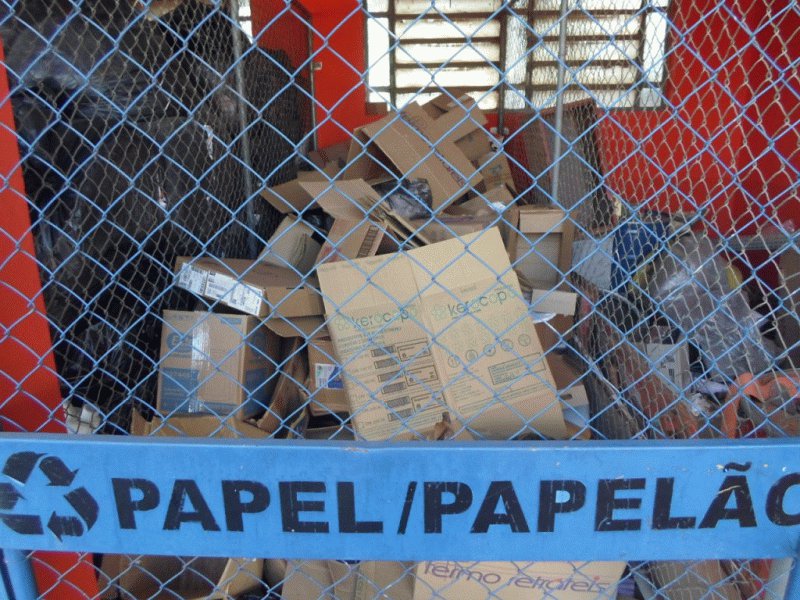 Resíduo de papel/papelão isentos de contaminação
