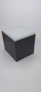 Luminária arandela cubo 1 facho (cor grafite)