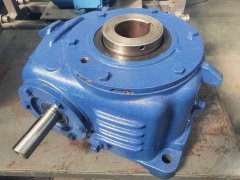 REDUTOR DE VELOCIDADE 15/1 - STOLLE MACHINERY